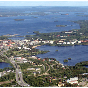 Kemijärven keskusta luoteesta päin kuvattuna.
