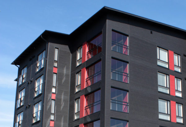The PEFC Project Certificated tower block at the Seinäjoki Housing Fair is all made of wood. The block contains nearly thirty one- and three-room flats. Photo: Tuomo Nyrhilä