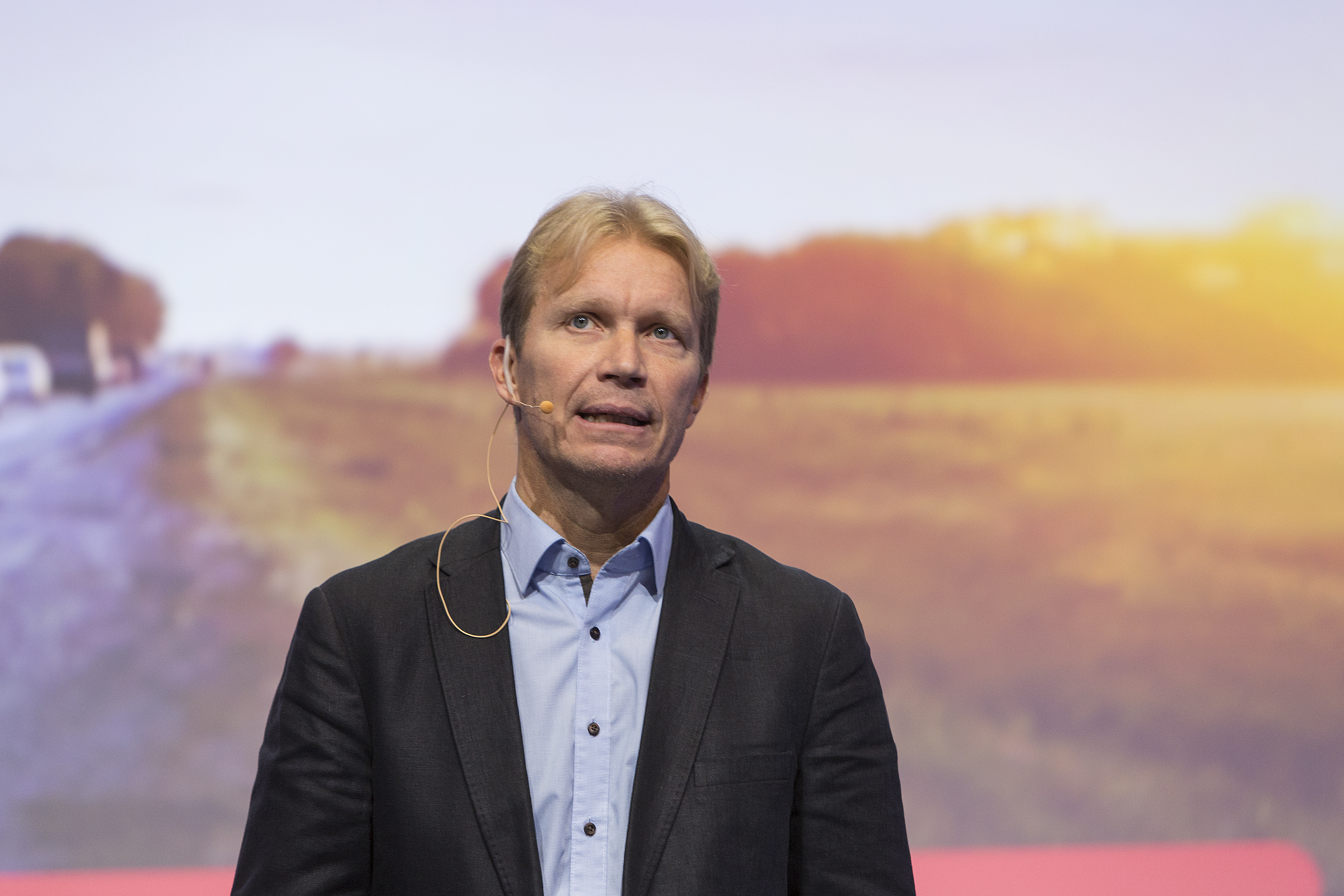 ”The positive effects would particularly include those related to climate refugees,” said Anttonen in his speech on Thursday during the Forest Days organised annually in Helsinki by the Finnish Forest Association. Photo: Erkki Oksanen