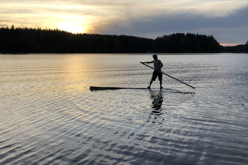 Roope Tonteri has participated in timber rafting competitions for log drivers, still held in Finland every summer. Photo: Pekka Tonteri