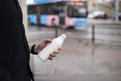 Puupohjainen pullo. Kuva: Stora Enso