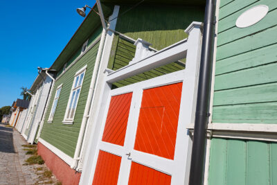 Perinteisiä puutaloja vanhassa Raumassa. Kuva: Shutterstock