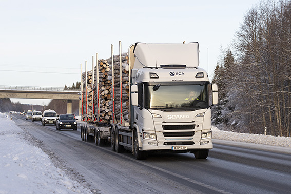 Electric timber truck. Photo: Scania